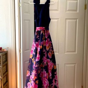 Eliza J Floral Formal Full Length Dress - Size 14